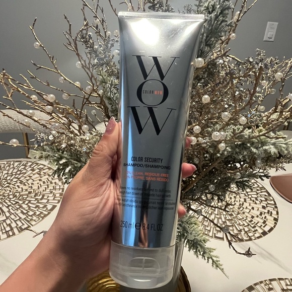 Color WOW Color Security Shampoo - Picture 2 of 3